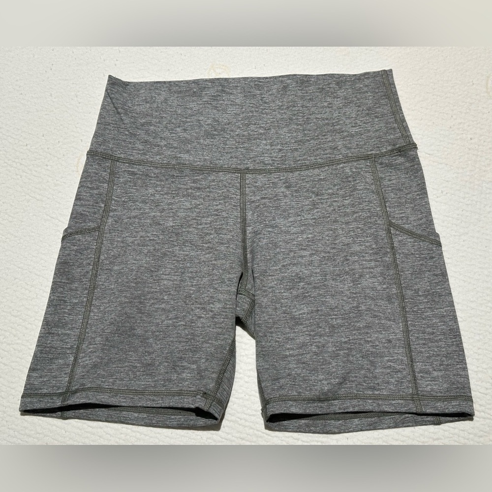 Offline by Aerie: 🌟Like New🌟 Women’s Bike Shorts- Size Large